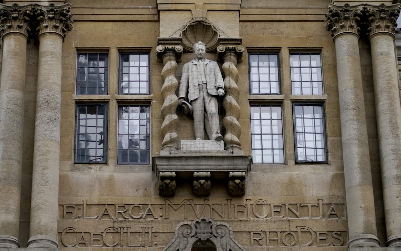 The controversial Cecil Rhodes statue on the facade of the Oriel College.