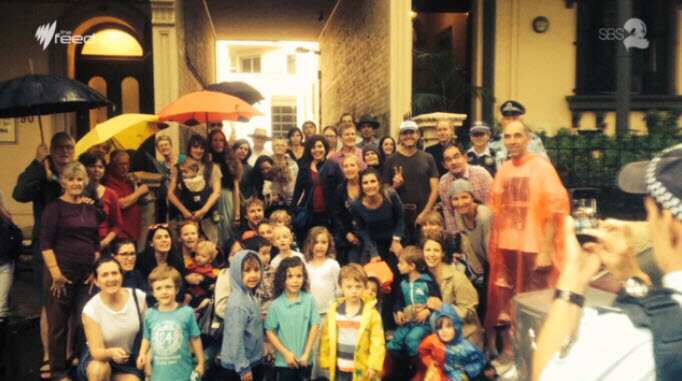 Claudia gathered members of the local Kings Cross community to stand in the place where Kirsten was assaulted to make a stance against what happened. (SBS)