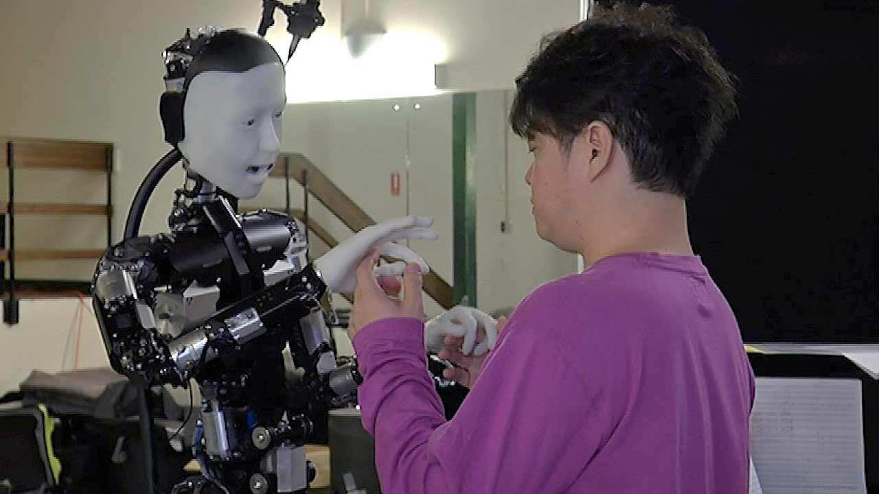 Skeleton and Keiichiro Shibuya