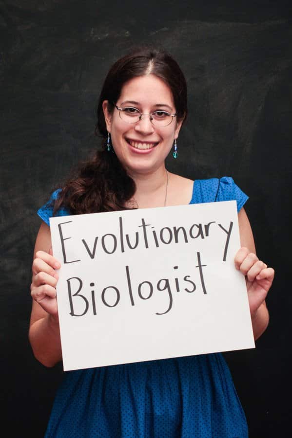 Jo Wolfe, evolutionary biologist at the American Museum of Natural History. (Image: Mic)