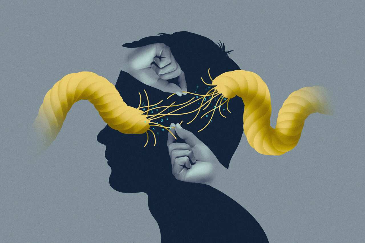 In cognitive rehabilitation, therapists train dementia patients in simple tasks that can make daily life much easier.