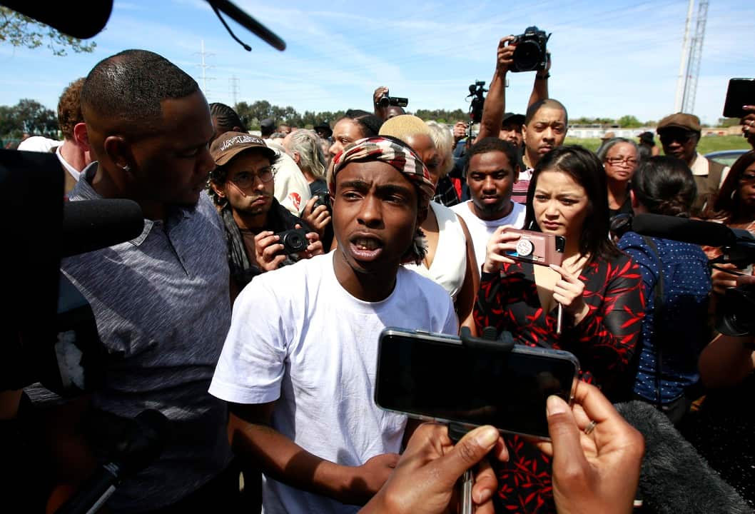 Stevante Clark, Stephon's brother, was according to reports overwrought but defiant.