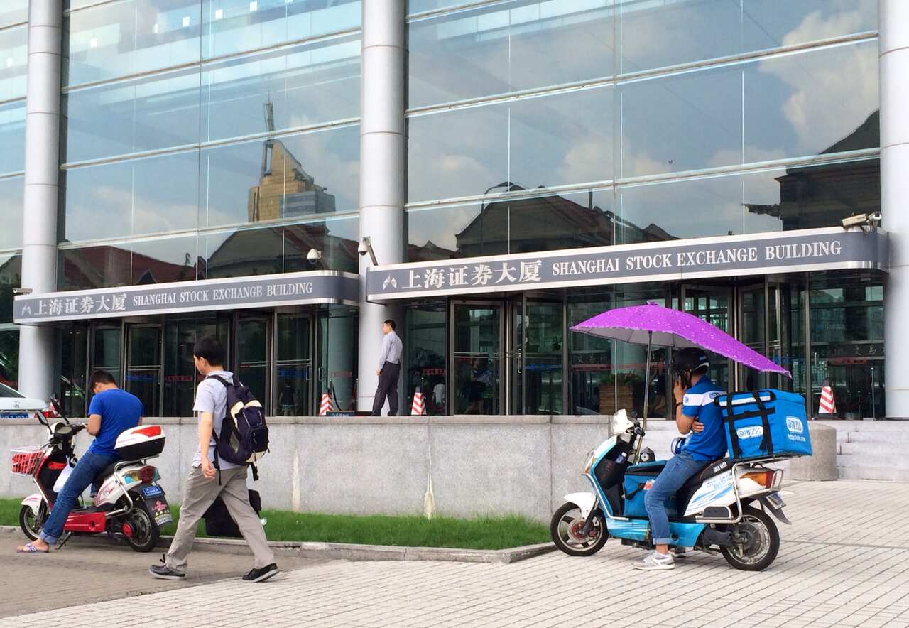 (Alyshia Gates, SBS)