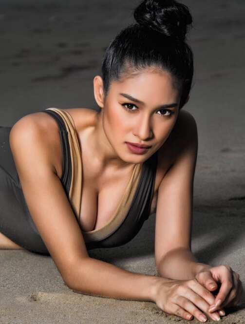 Shwe Eain Si has been stripped of her crown as Miss Grand Myanmar.