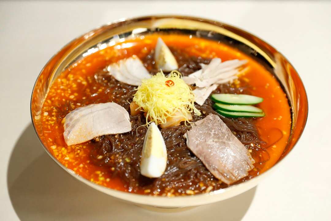 The cold noodle soup known as 'Pyongyang naengmyeon'.