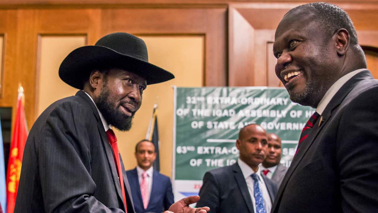 South Sudan's President Salva Kiir, left, and opposition leader Riek Machar (AAP)