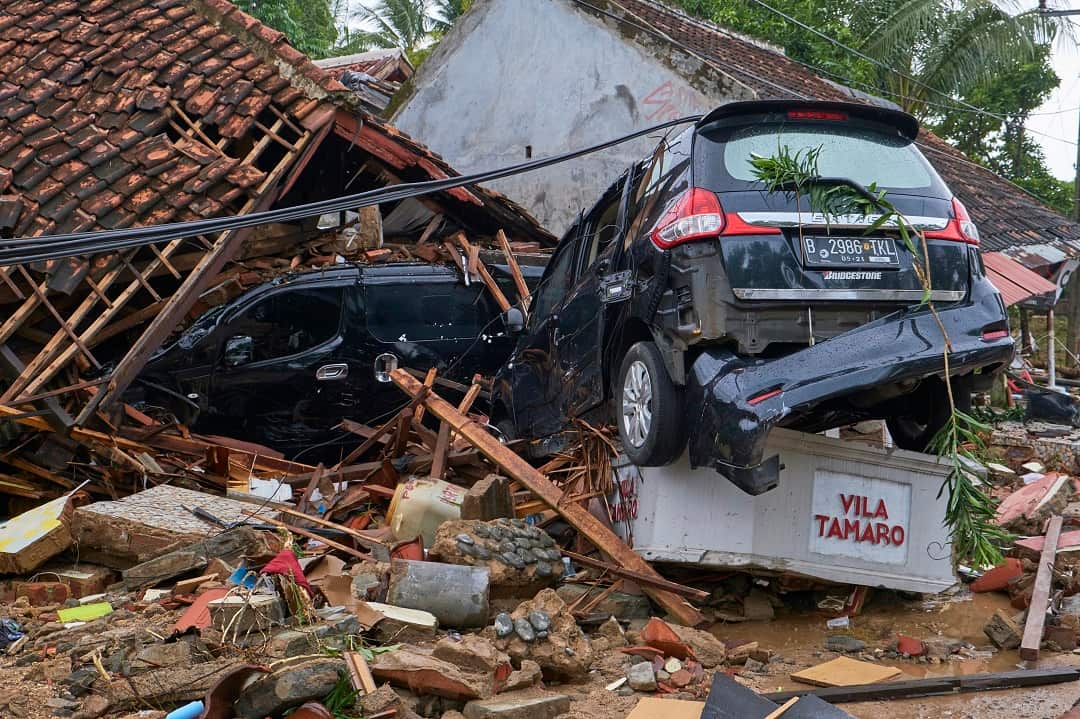 Volcano-Triggered Tsunami Hits Indonesia's Sunda Strait