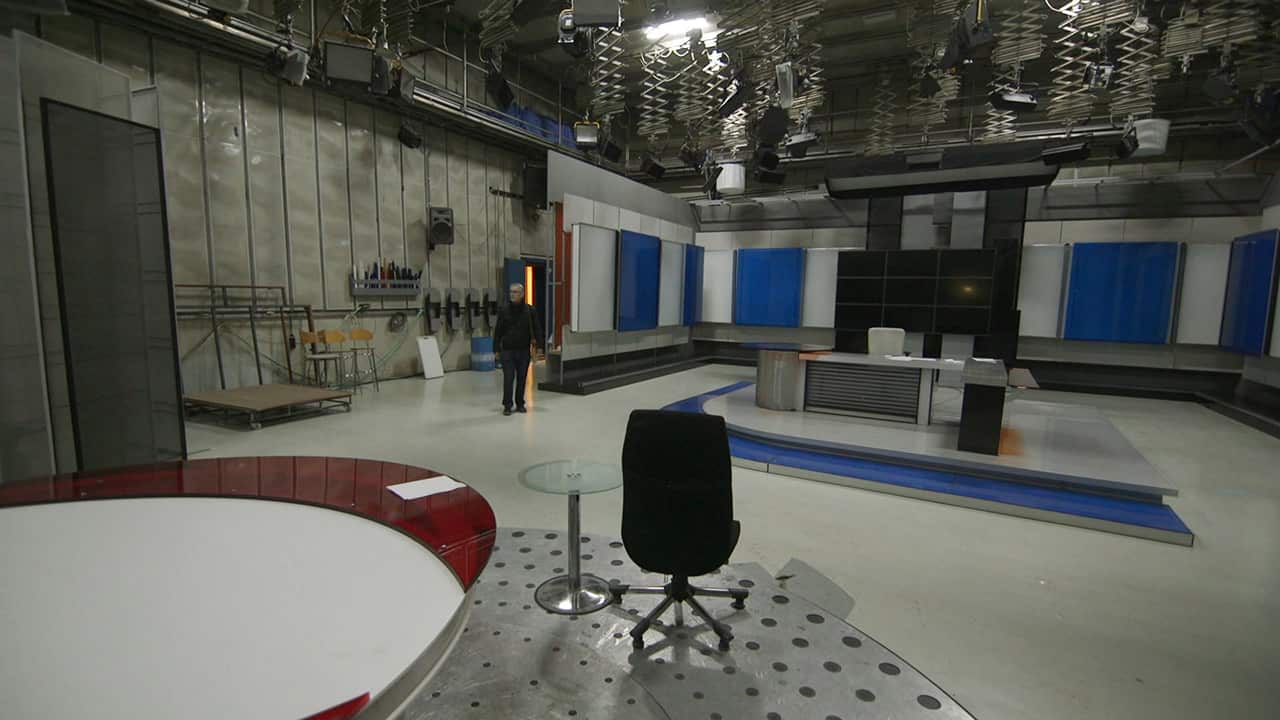 Geoff walks around the deserted studios of the Samanyolu TV network.