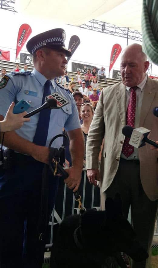 Governor General Peter Cosgrove with Senior Constable David Wynne and Ulrich
