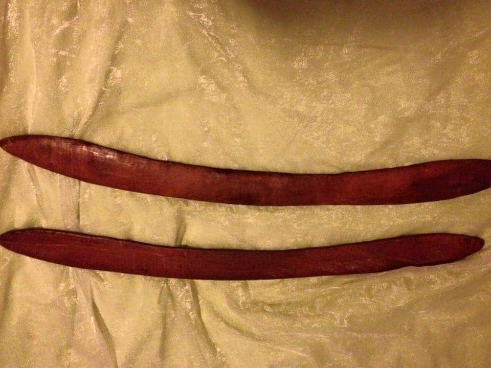 Alex Doomadgee's ceremonial boomerangs not allowed on a Qantas flight