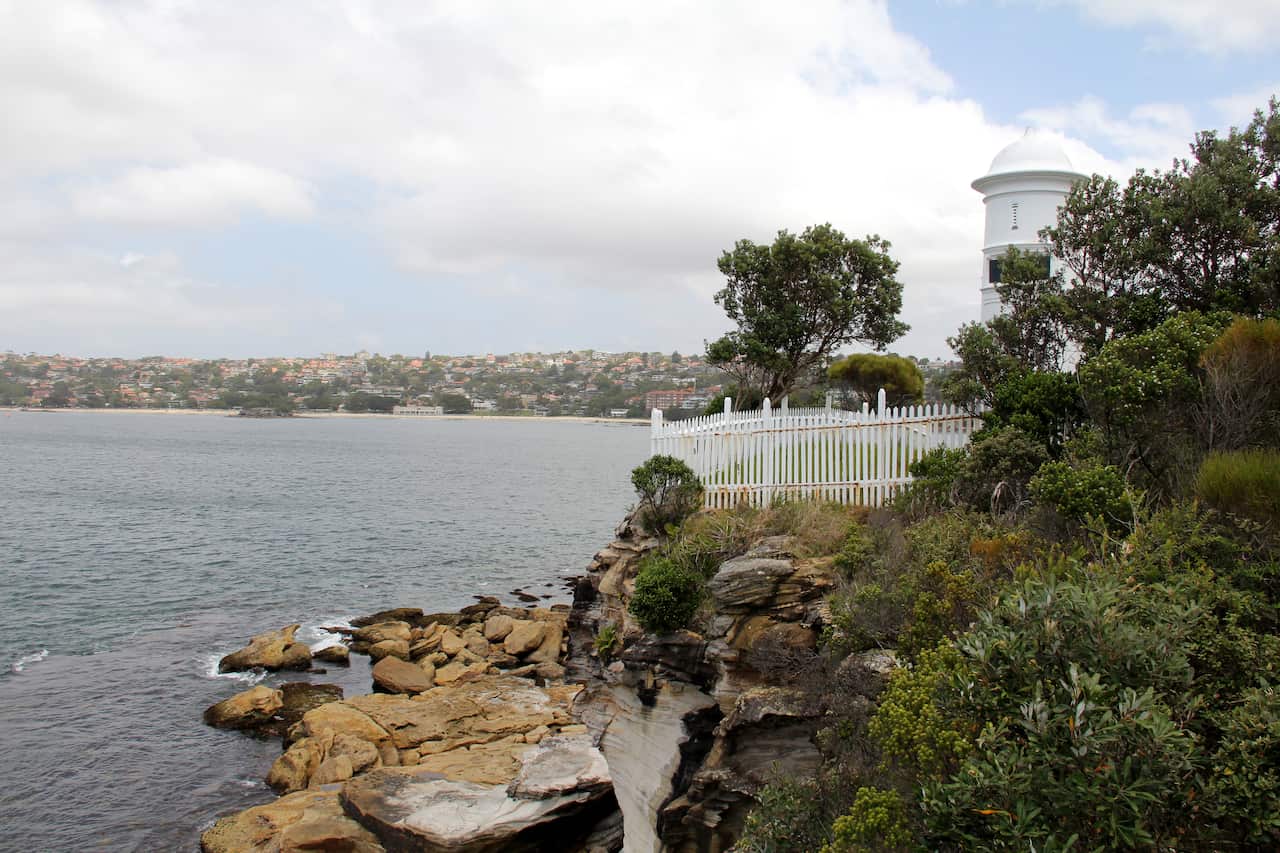 grotto_point_lighthouse_sydney_harbour_np_credit_john_yurasek_oeh.jpg