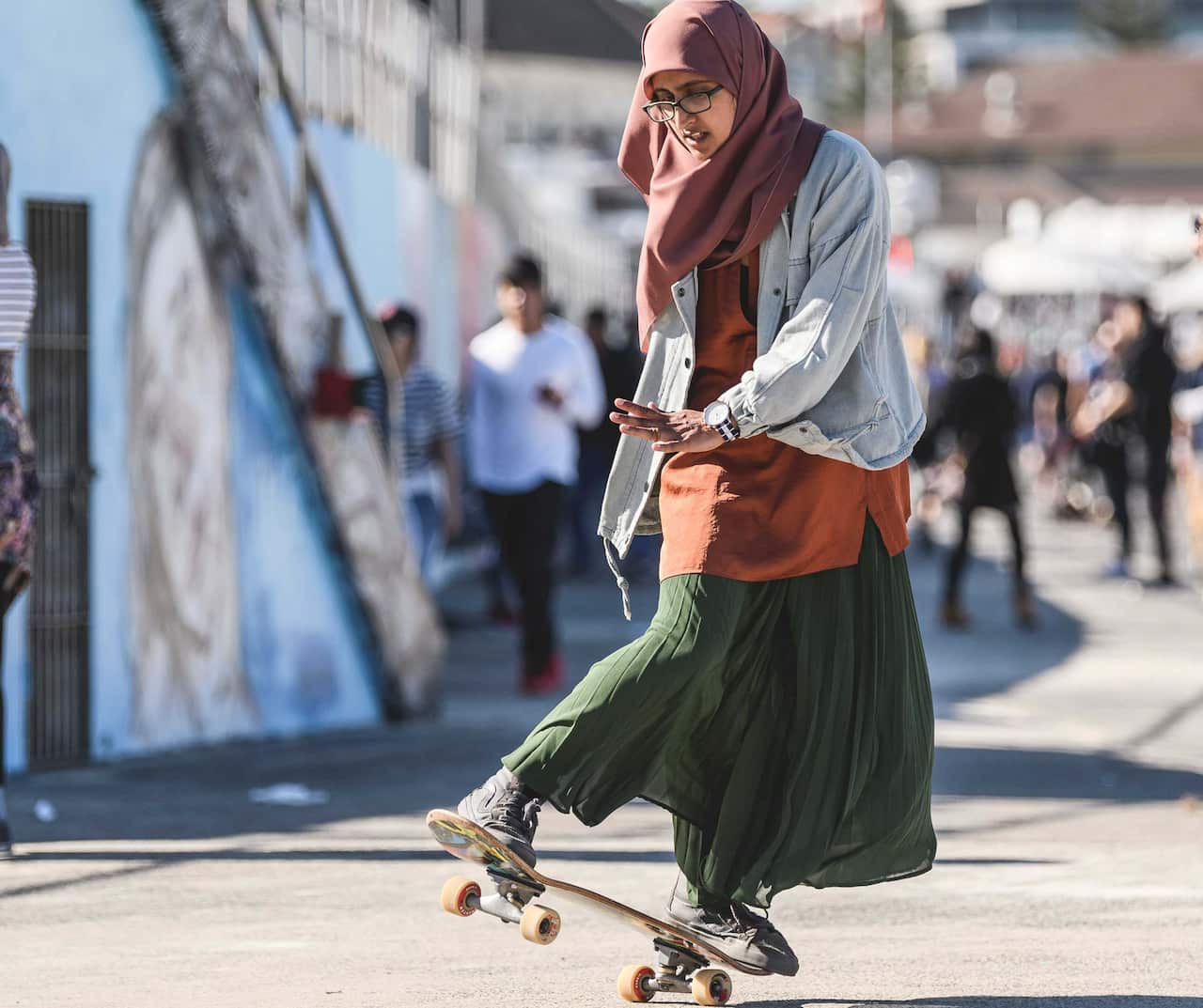 skating 