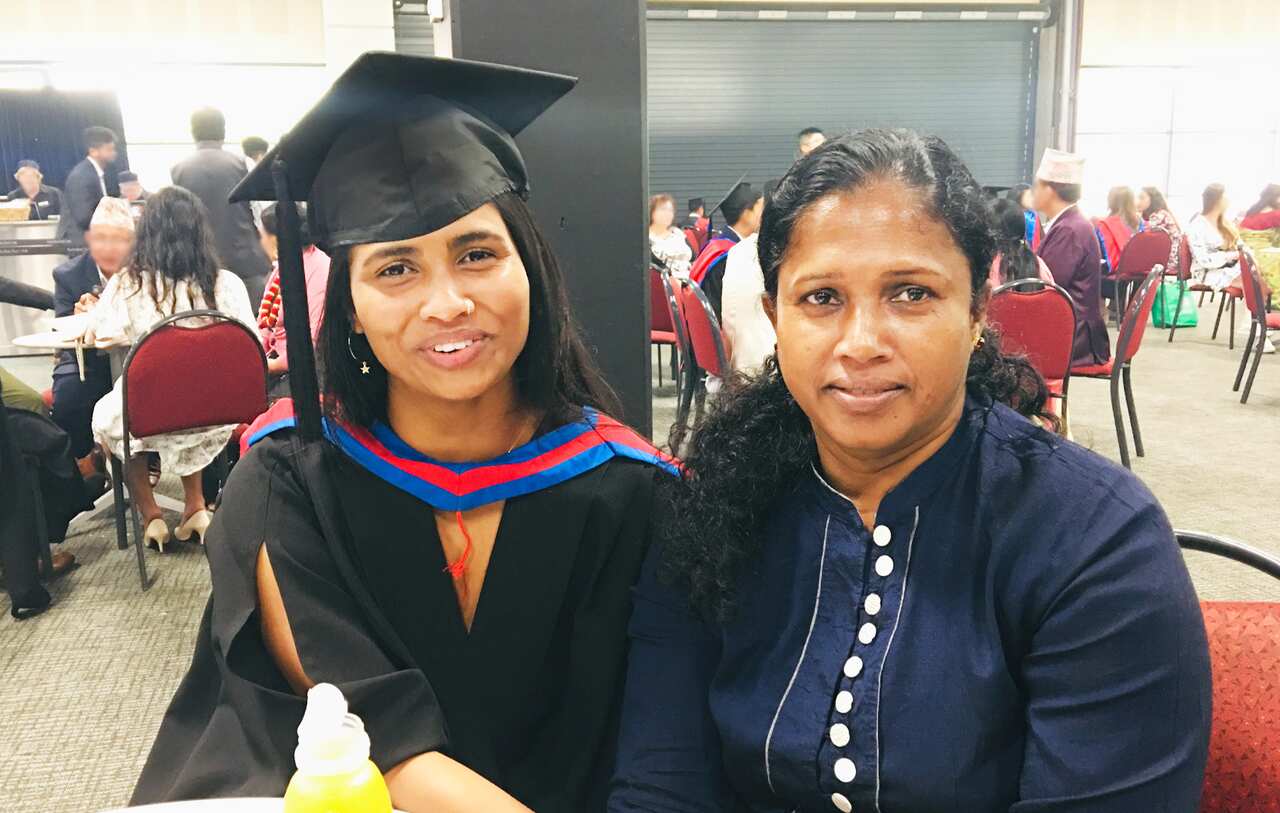Mrs.Chamila Nayanakumari (R) with her daughter in Sydney","title":"Mrs.Chamila Nayanakumari (R) with her daughter in Sydney