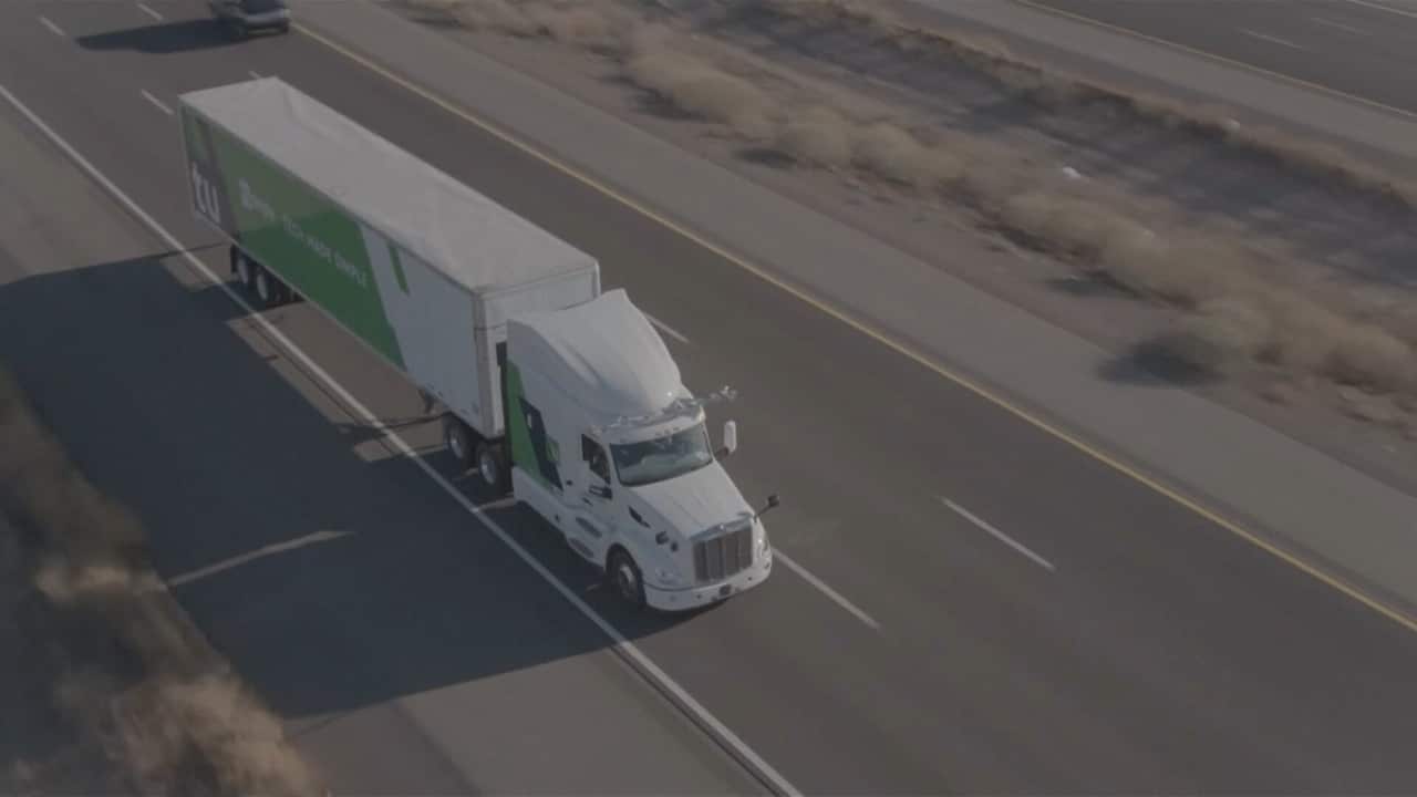 Self-driving trucks begin mail delivery trial for U.S. Postal Service