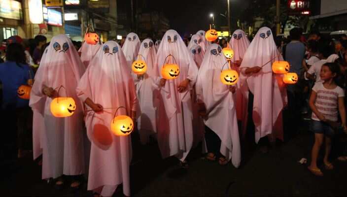 Halloween trick-or-treaters.
