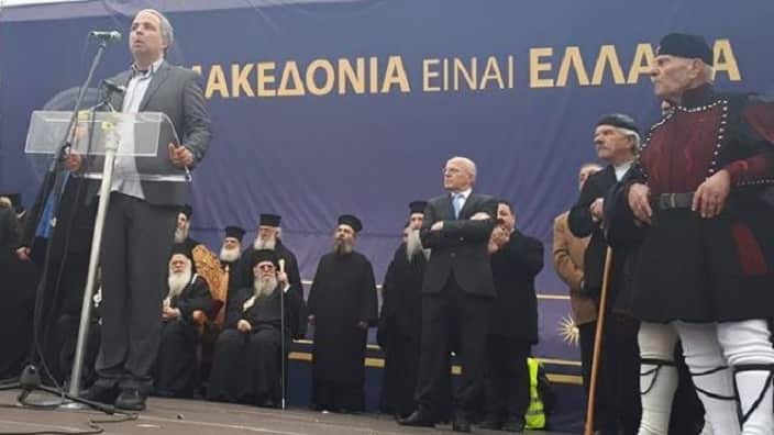 Ο καθηγητής Νίκος Λυγερός στο πρόσφατο συλλαλητήριο της Θεσσαλονίκης.