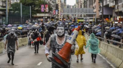 Protesters went on street to protest a now-retracted law that allows Hong Kong to send fugitives to mainland China.