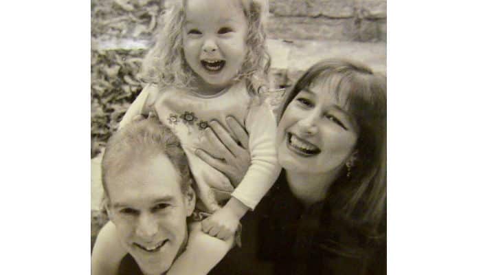 Paola Matthews con su familia. (Cortesía Paola Matthews)