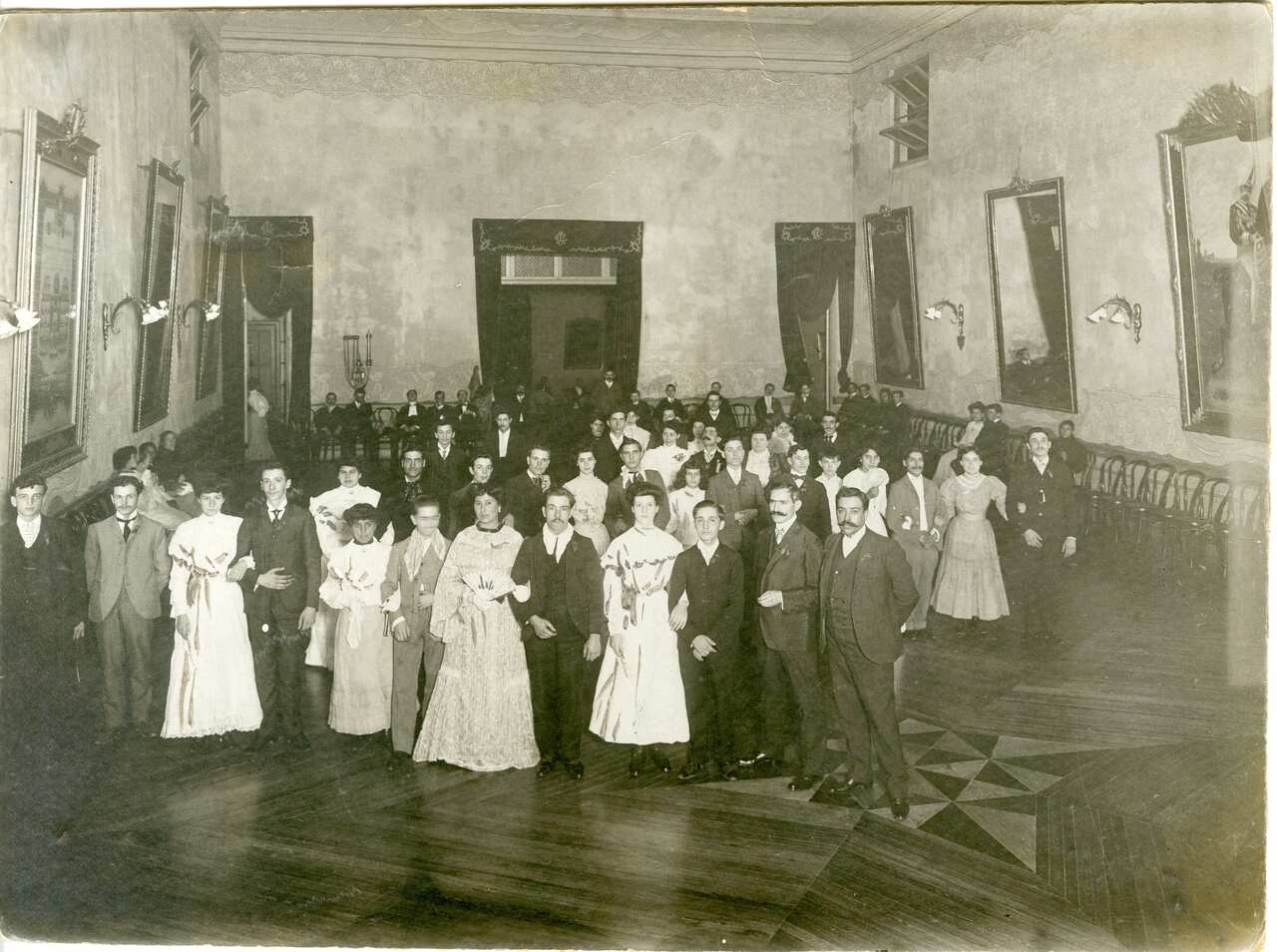 Fiesta en la Sociedad Arrigo Boito. 1915