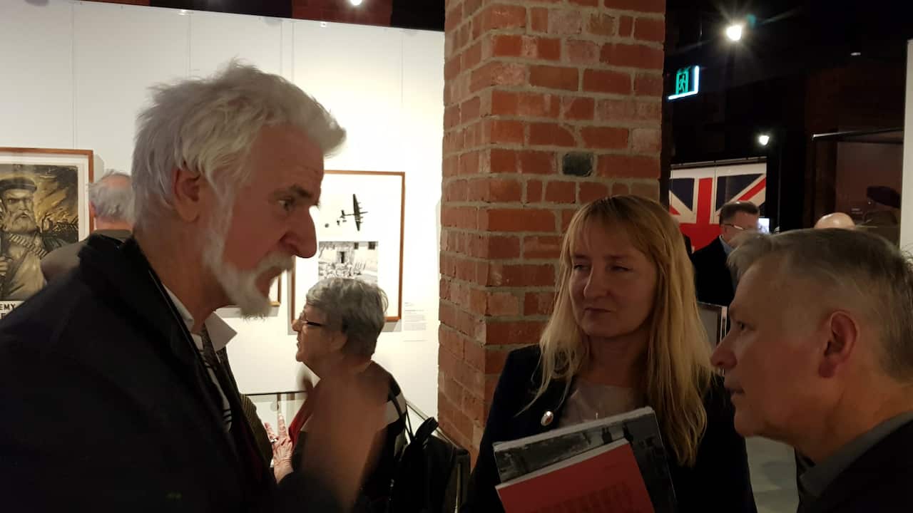 'Resistance: Australians and the European Underground 1939–45' 