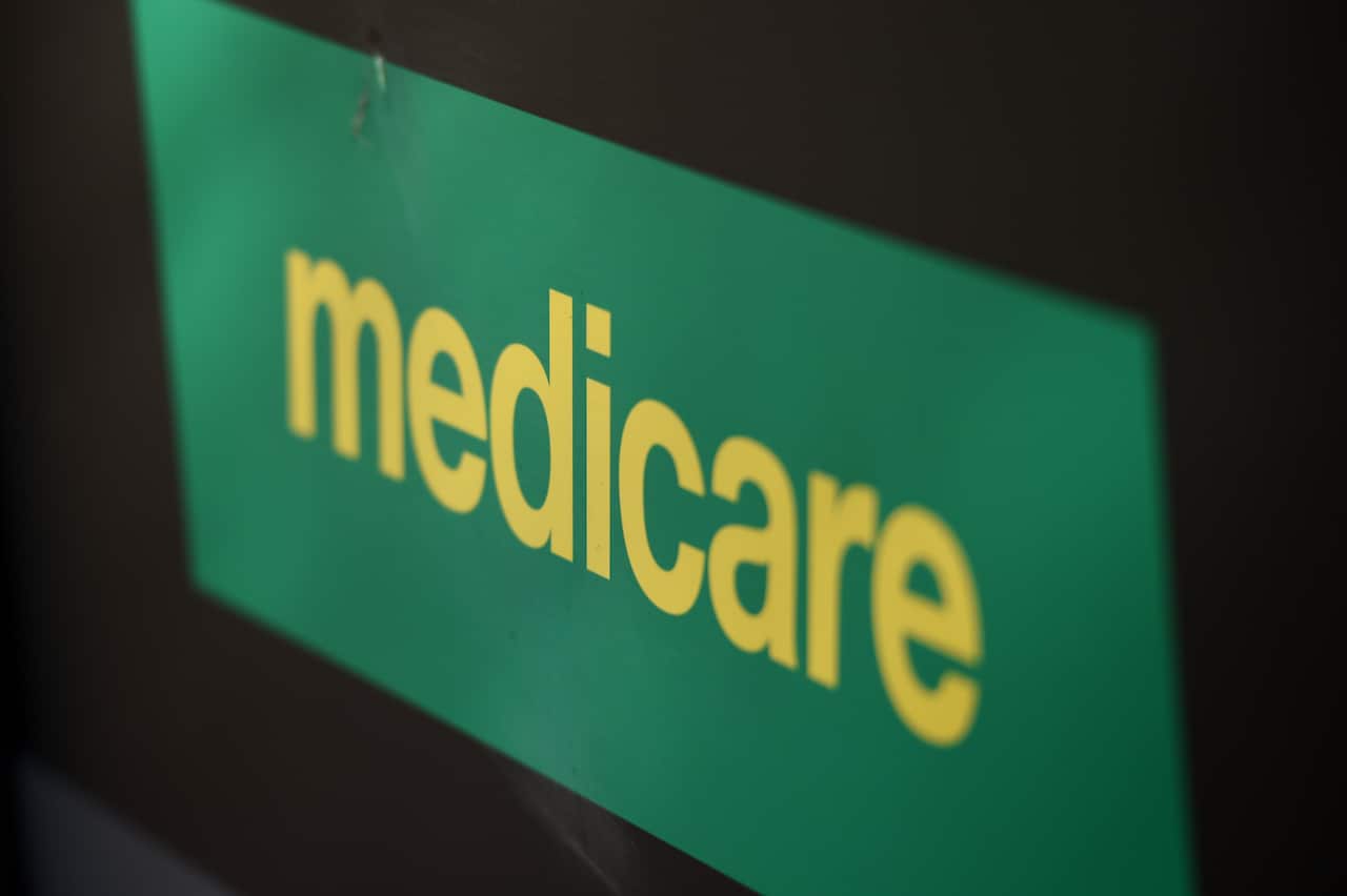 Medicare signs in Melbourne, Saturday, June, 25, 2016.  (AAP Image/Tracey Nearmy) NO ARCHIVING