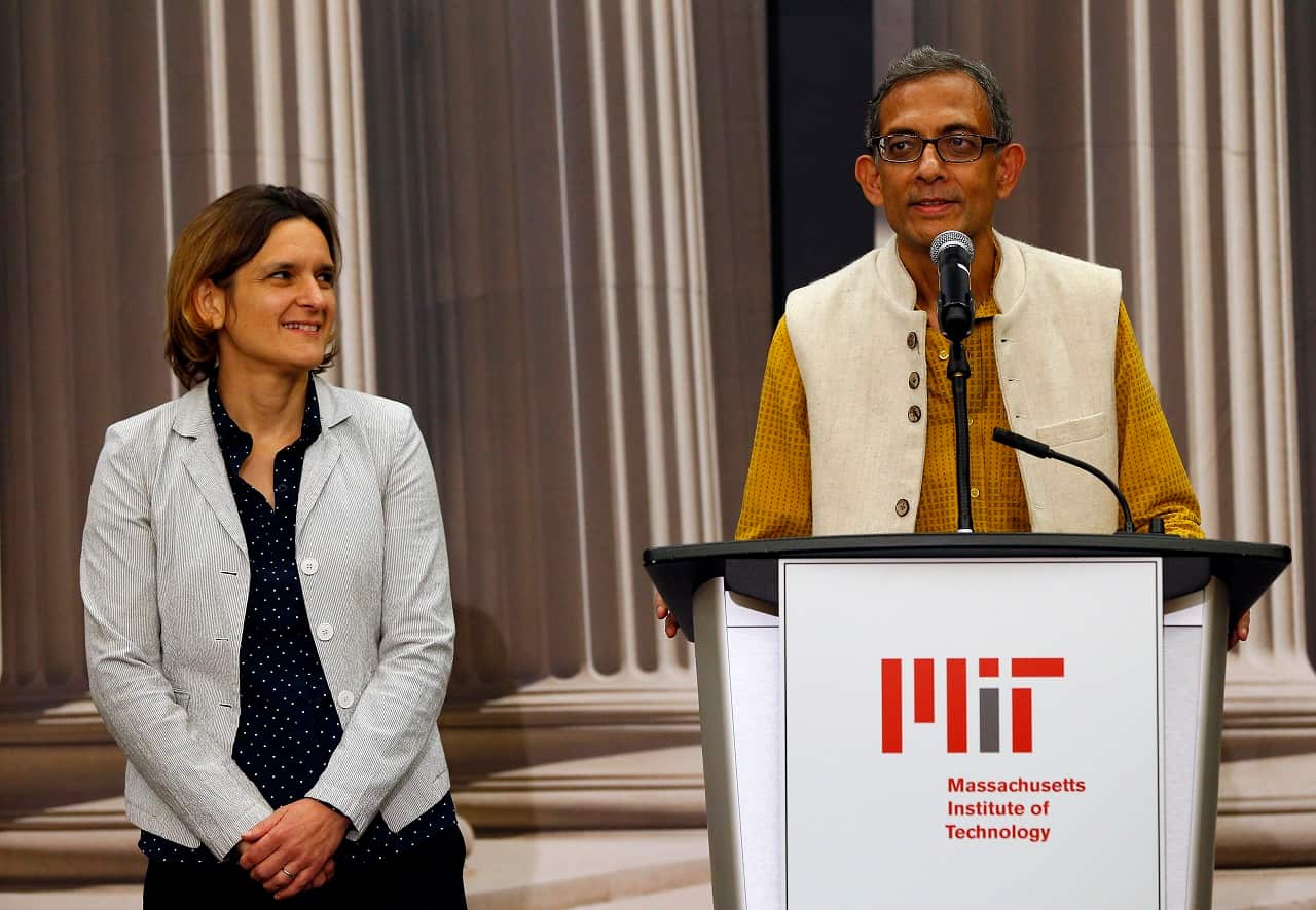 Esther Duflo, left, and Abhijit Banerjee
