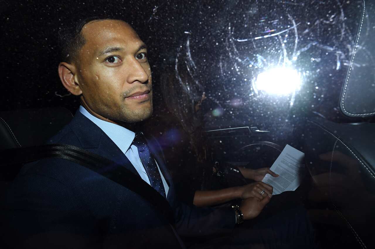 Wallabies star Israel Folau leaves a Code of Conduct hearing in Sydney, Tuesday, May 7, 2019. (AAP Image/Joel Carrett) NO ARCHIVING