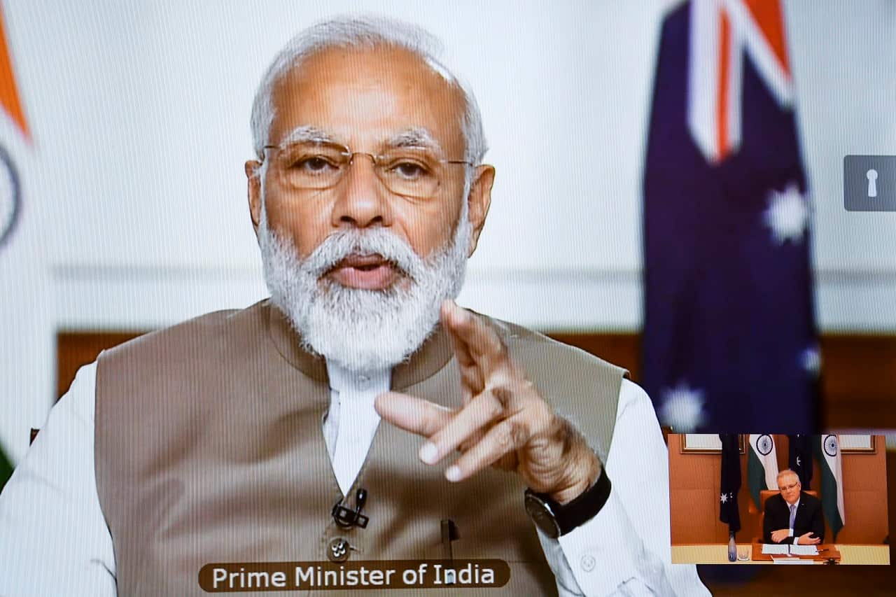 Australian Prime Minister Scott Morrison (right) and Australian Foreign Minister Marise Payne speak to Indian Prime Minister Narendra Modi.