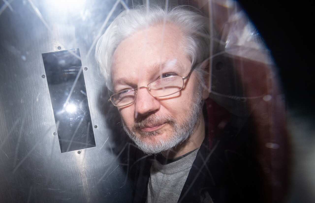 Assange