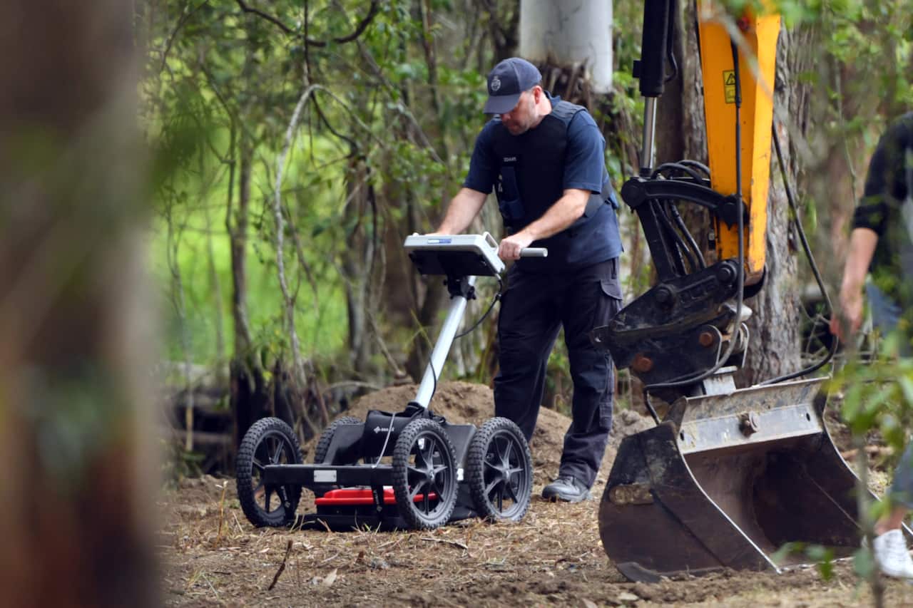 Australian Federal Police use ground penetrating radar at an area of bush, 1km from the former home of William Tyrrells foster grandmother in Kendall, mid north coast of NSW, Wednesday, November 17, 2021. NSW Police are investigating new theories about th