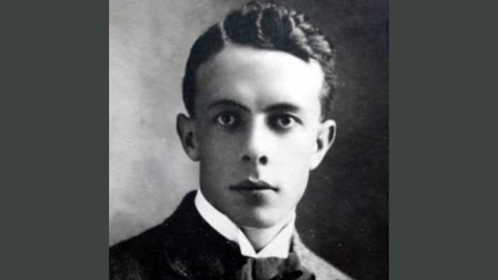 2nd Lt. Albert Jackson Gurr - b. Bpmbay In KIA France