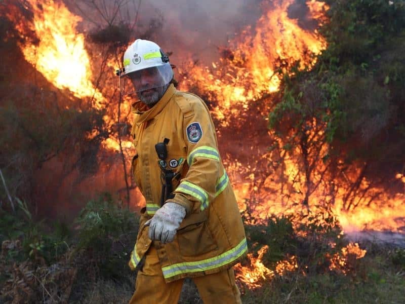 Firefighters battle bushfires in Angourie, northern NSW