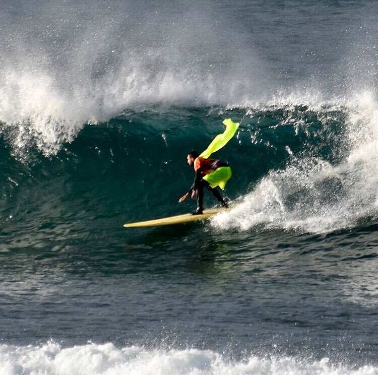 OneWave is a non-proft surf community tackling mental health issues