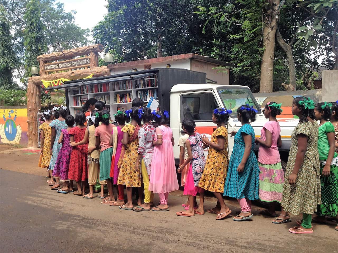Shatabadi book store