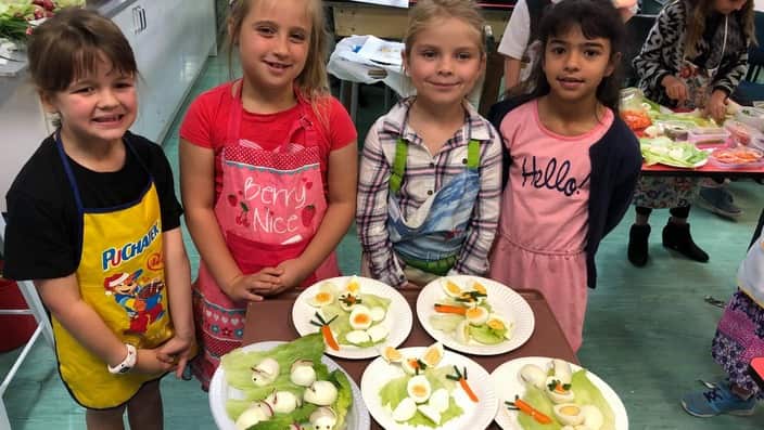 Polish language school in Endeavor Hills