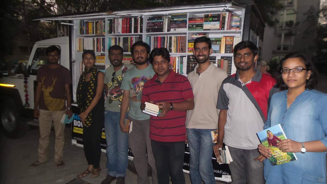 Shatabadi book store