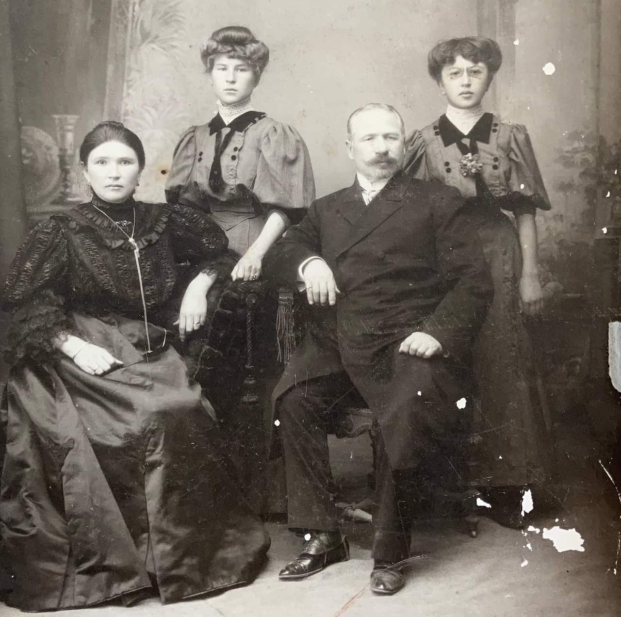 Laresa Kosloff's family photos