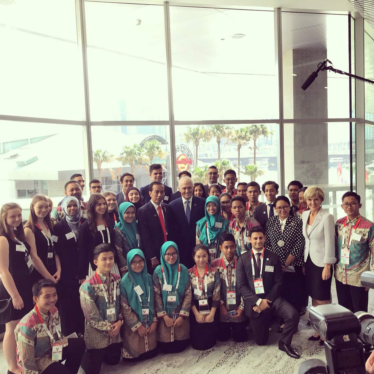 Outstanding Youth for the World with their counterparts, as well as Australian and Indonesian leaders
