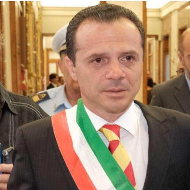 Mayor Cateno De Luca
