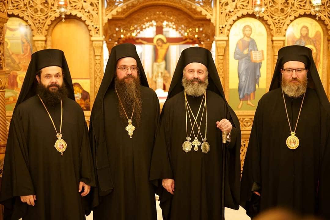 O Αρχιεπίσκοπος Αυστραλίας Μακάριος είναι από τους ένθερμους υποστηριχτές της ανέγερσης Μνημείου για την Μάχη ητς Κρήτης στην Πέρθη της Δυτικής Αυστραλίας. 