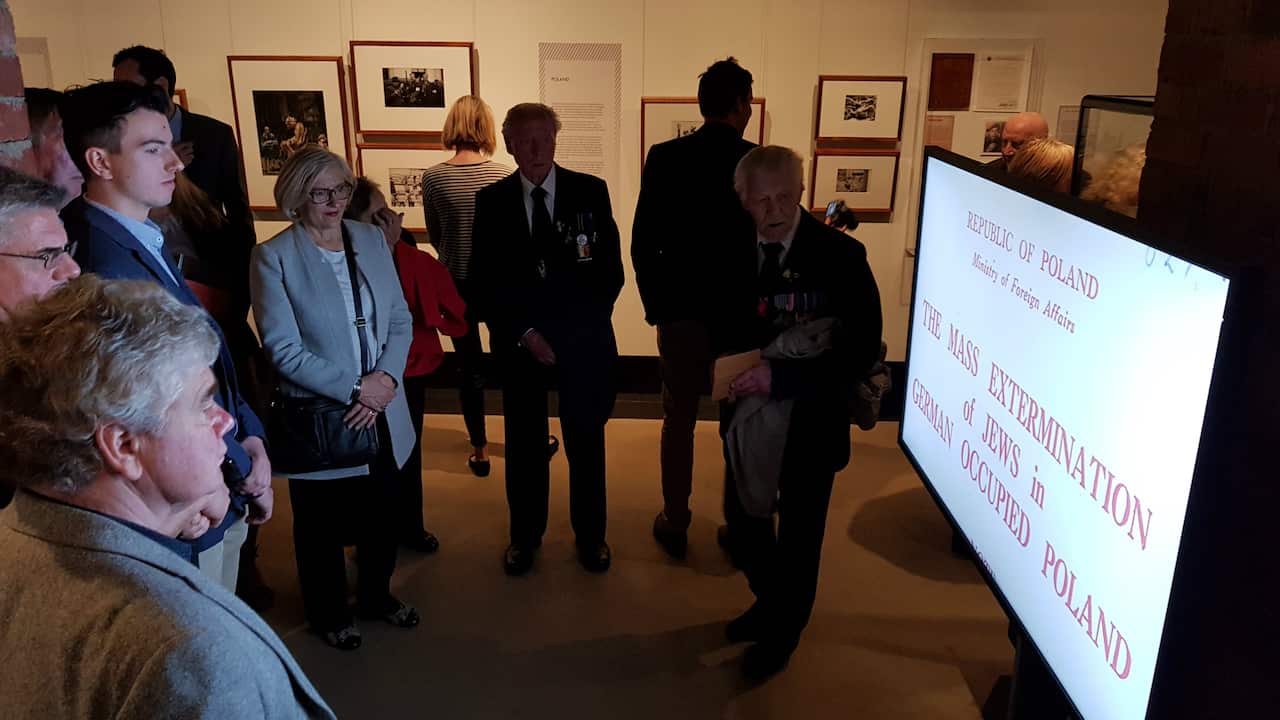 'Resistance: Australians and the European Underground 1939–45' 