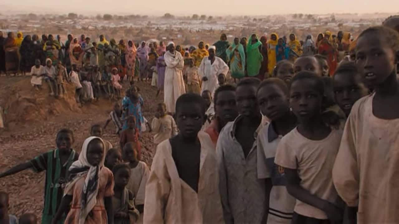 People gathring in Darfur 