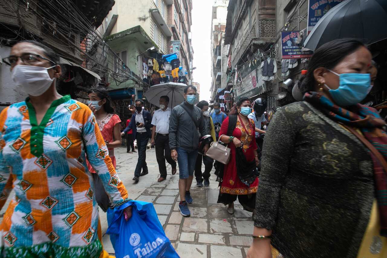 A local market getting busy and crowded as the lockdown came to an end.Nepal government has formally ended the nationwide lockdown enforced from March 24th to stem the spread of coronavirus. (Photo by Prabin Ranabhat / SOPA Images/Sipa USA)
