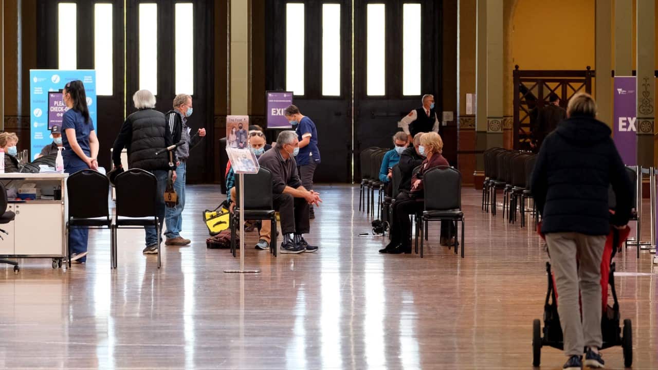 A mass vaccination hub at the Royal Exhibition Building in Melbourne, April 21, 2021 (AAP Image - Luis Ascui)