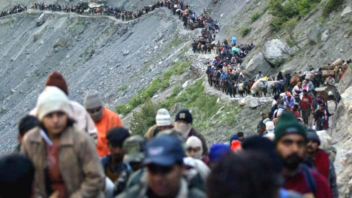 Pilgrims trekking to Amarnath