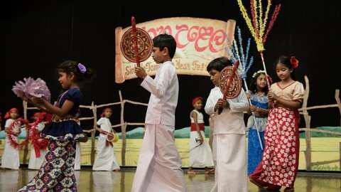 Adelaide Sinhala Buddhist school kids- 