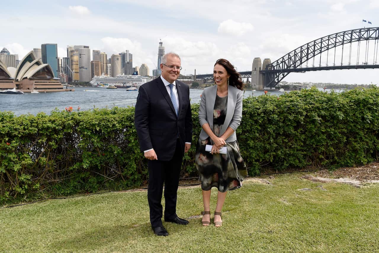 Australian PM Scott Morrison (left) and NZ PM Jacinda Ardern at Admiralty House in Sydney
