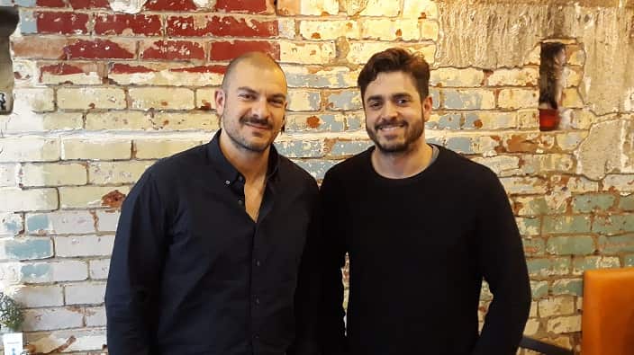 Alex Tsitsopoulos (R) with SBS greek's Panos Apostolou.