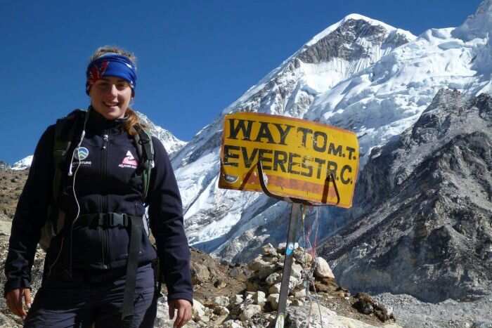 alyssa azar, facebook, mt everest, climb, nepal, australia, teenager, success