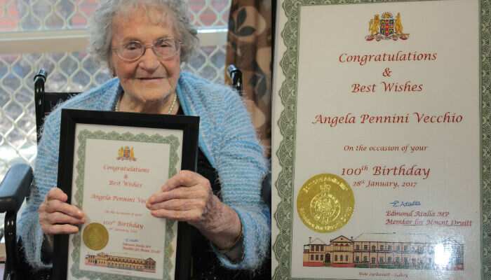 Angelita recibe felicitaciones por sus 100 años